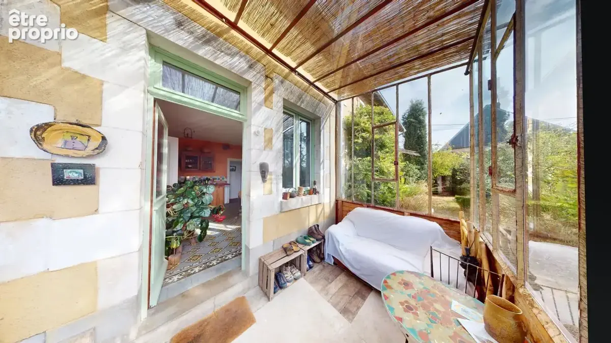 Ensemble immobilier de charme à 12 km de Sancerre : maison restaurée+dépendances sur 5000 m². Au calme absolu, dans un environne - photo 15