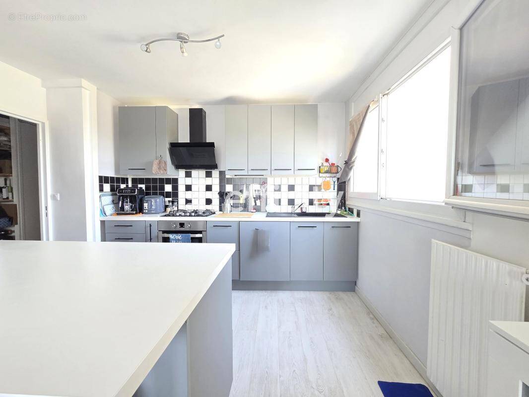 Appartement à MAUREPAS