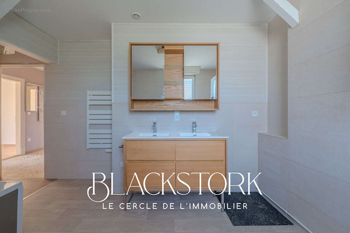 HAGUENAU, Appartement 3 pièces de 72 m² avec balcon, parkings et combles aménageables - photo 8