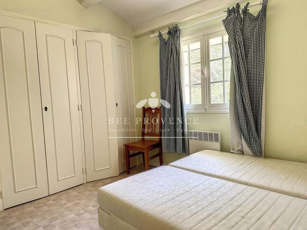 Maison à MONTAUROUX