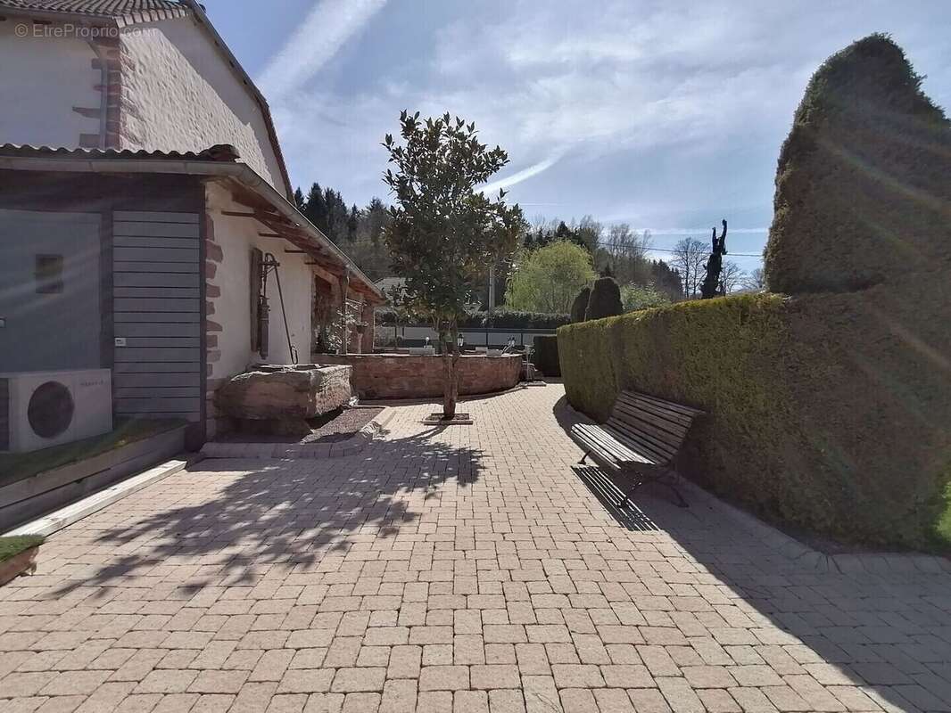 Maison à SAINT-LEONARD