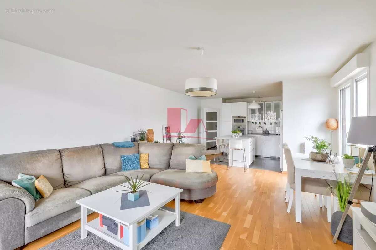 Appartement à ISSY-LES-MOULINEAUX