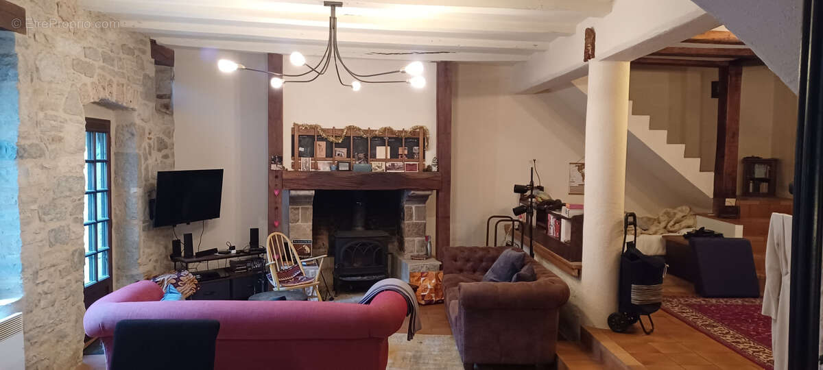 Maison à SAINT-ANTONIN-NOBLE-VAL