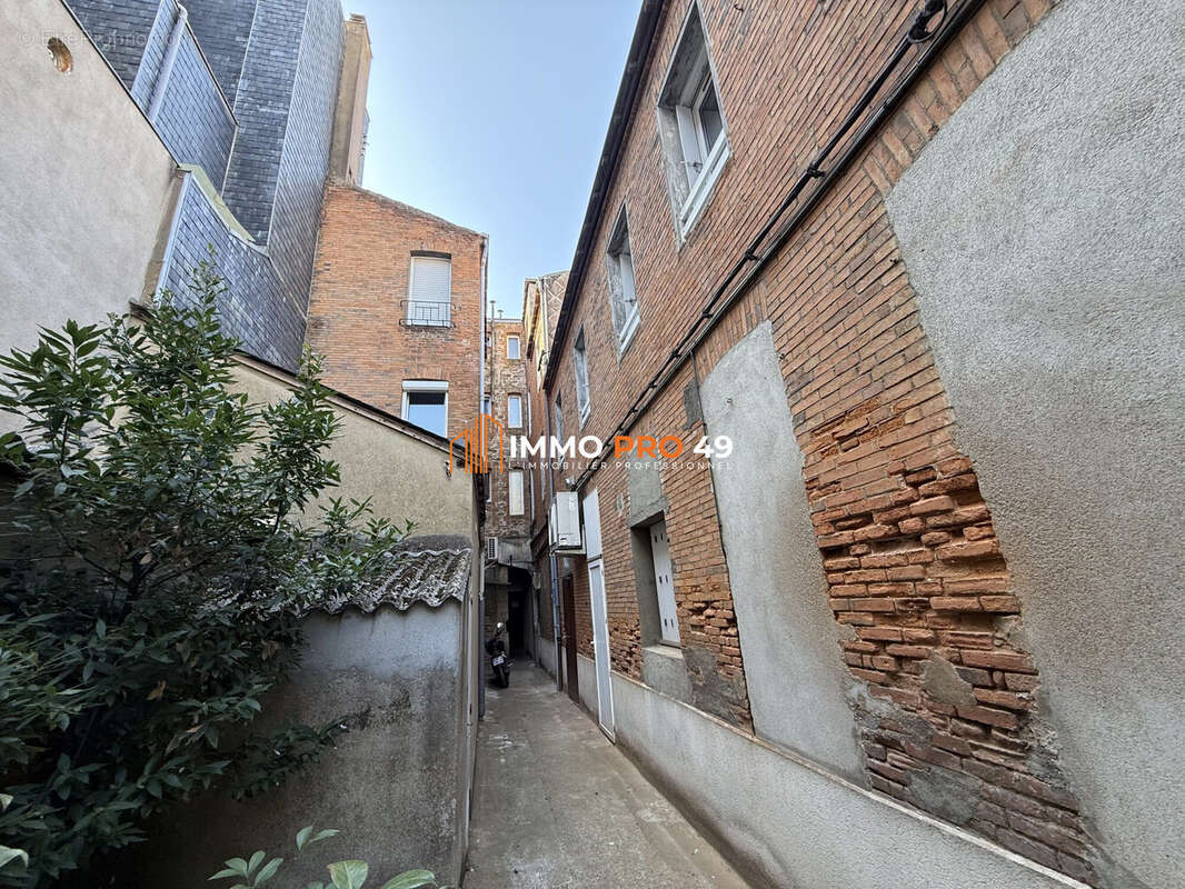 Appartement 300 m² à Cholet  - photo 4