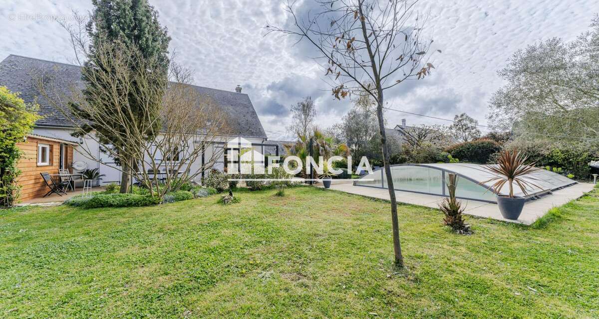 Maison à CORMERY
