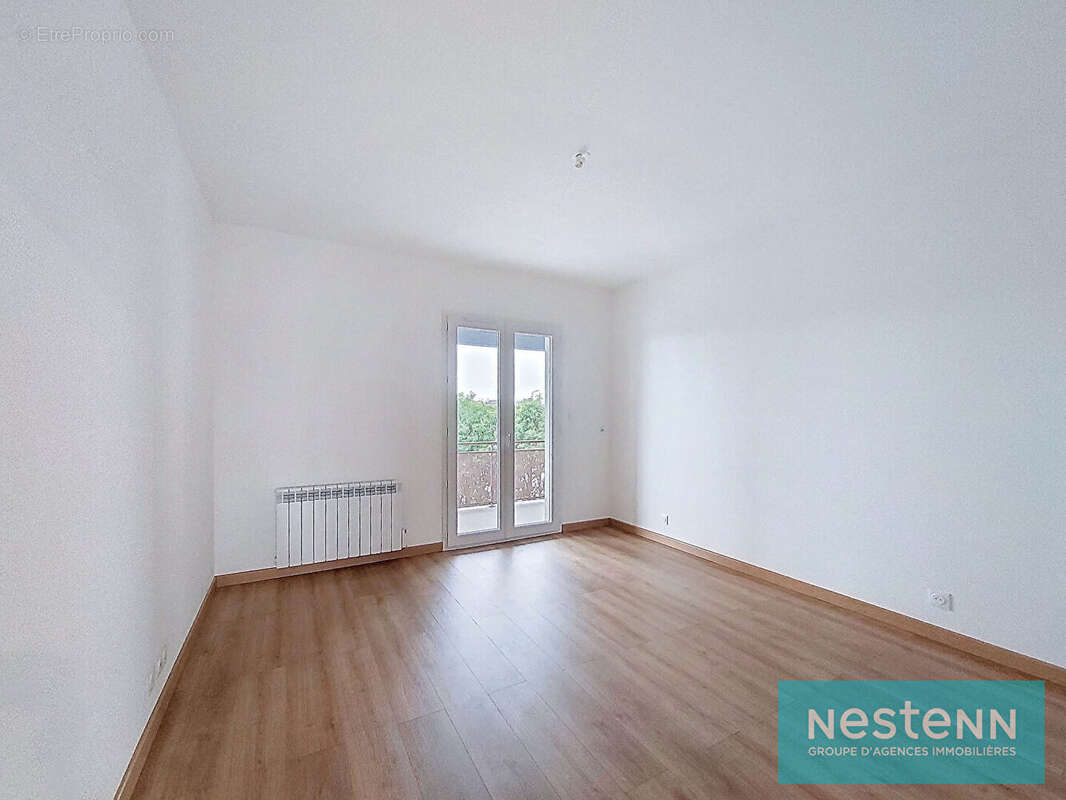 Appartement à PORT-DE-BOUC