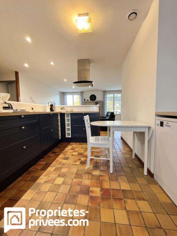 Maison à MERY-SUR-CHER