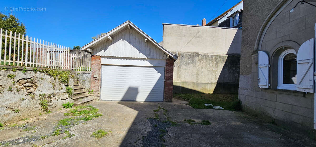 Bâtisse de charme avec 2 logements indépendants - photo 12