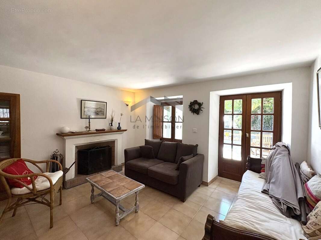 Maison de village en pierre à vendre à Muratello - photo 6