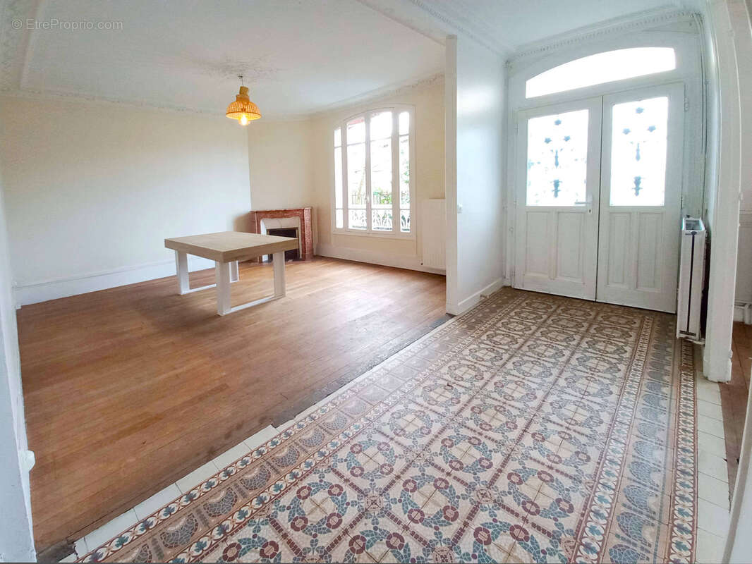 Rare - belle meulière dans quartier champeval - photo 4