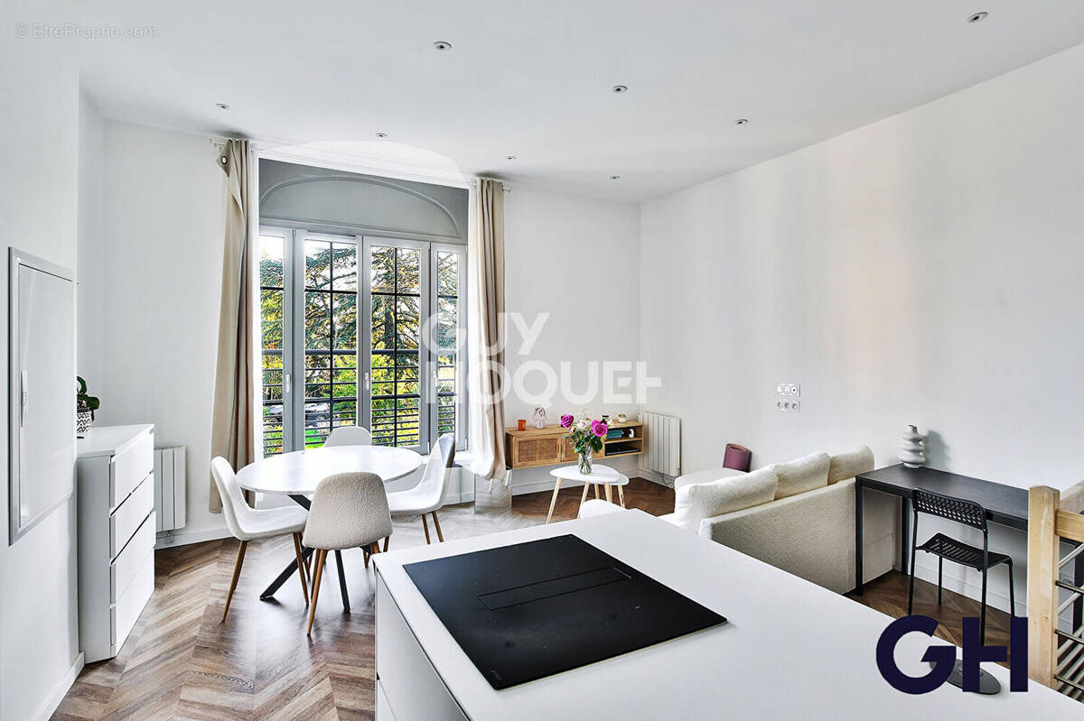 Appartement à CALUIRE-ET-CUIRE