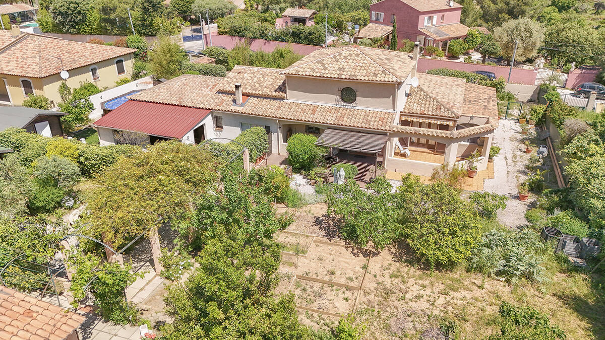 Maison à LA VALETTE-DU-VAR