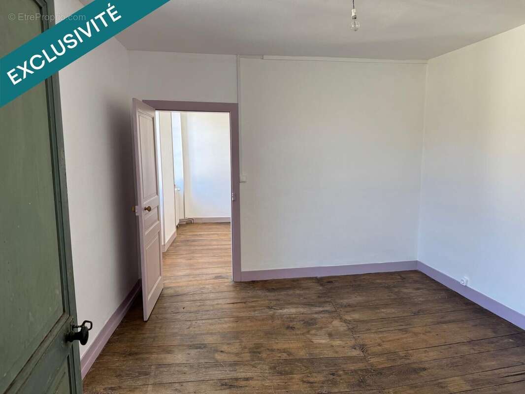 Photo 8 - Maison à VAYRES