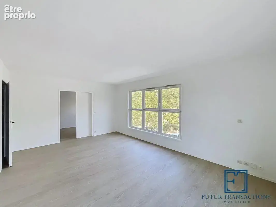 Appartement 3 pièces 65 m² à vendre à Voisins-Le-Bretonneux (78960) - photo 3