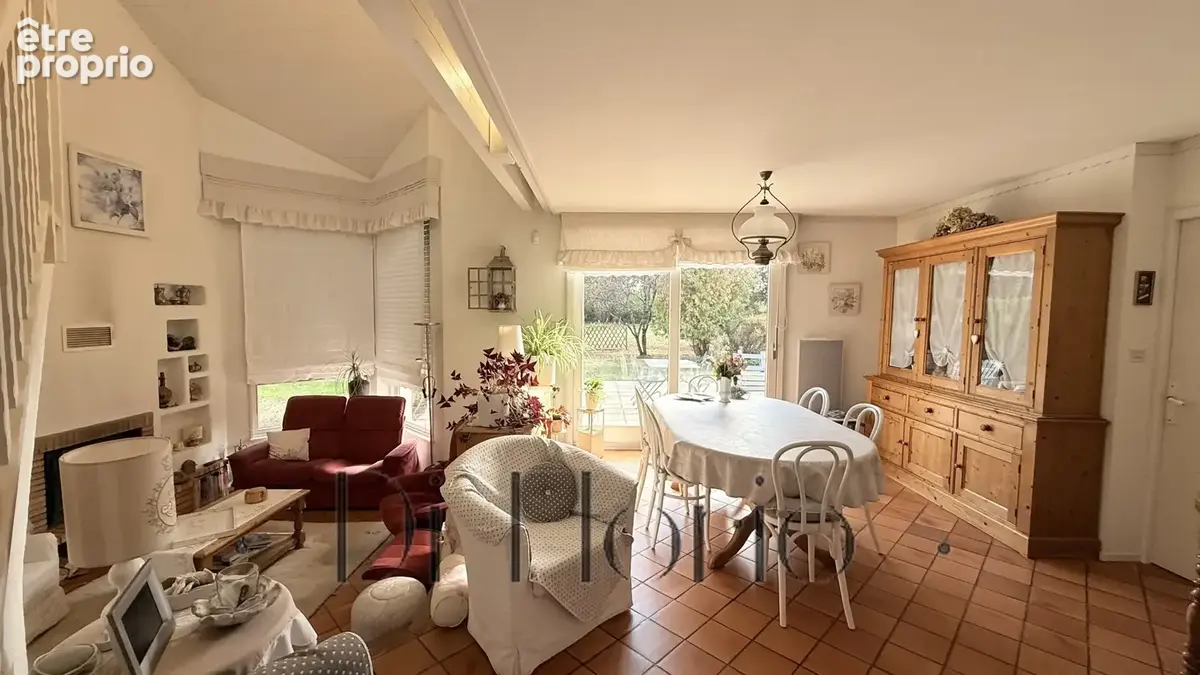 Sainte-Marguerite   Belle maison au calme avec vaste terrain arboré - photo 4