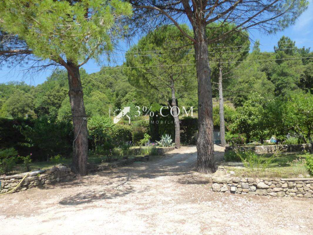 Maison à SAINT-SEBASTIEN-D&#039;AIGREFEUILLE