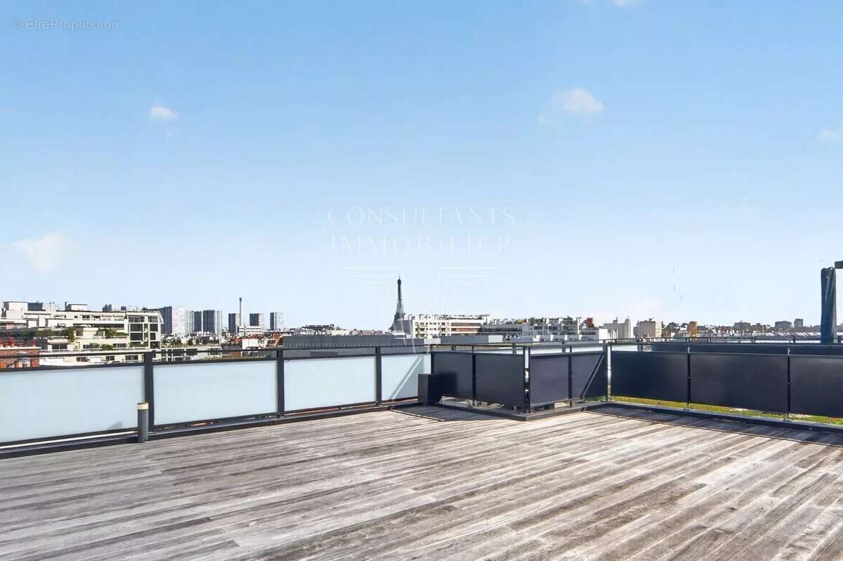 Appartement à PARIS-15E
