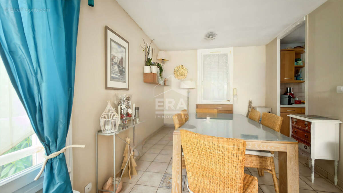 Appartement à NANDY