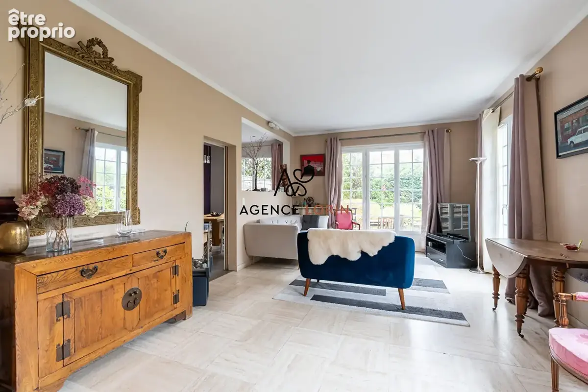 Photo Maison à Chatou au prix de 1 150 000€