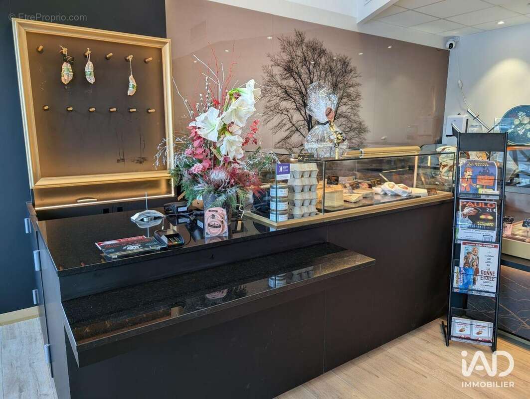 Photo 7 - Commerce à ROEZE-SUR-SARTHE