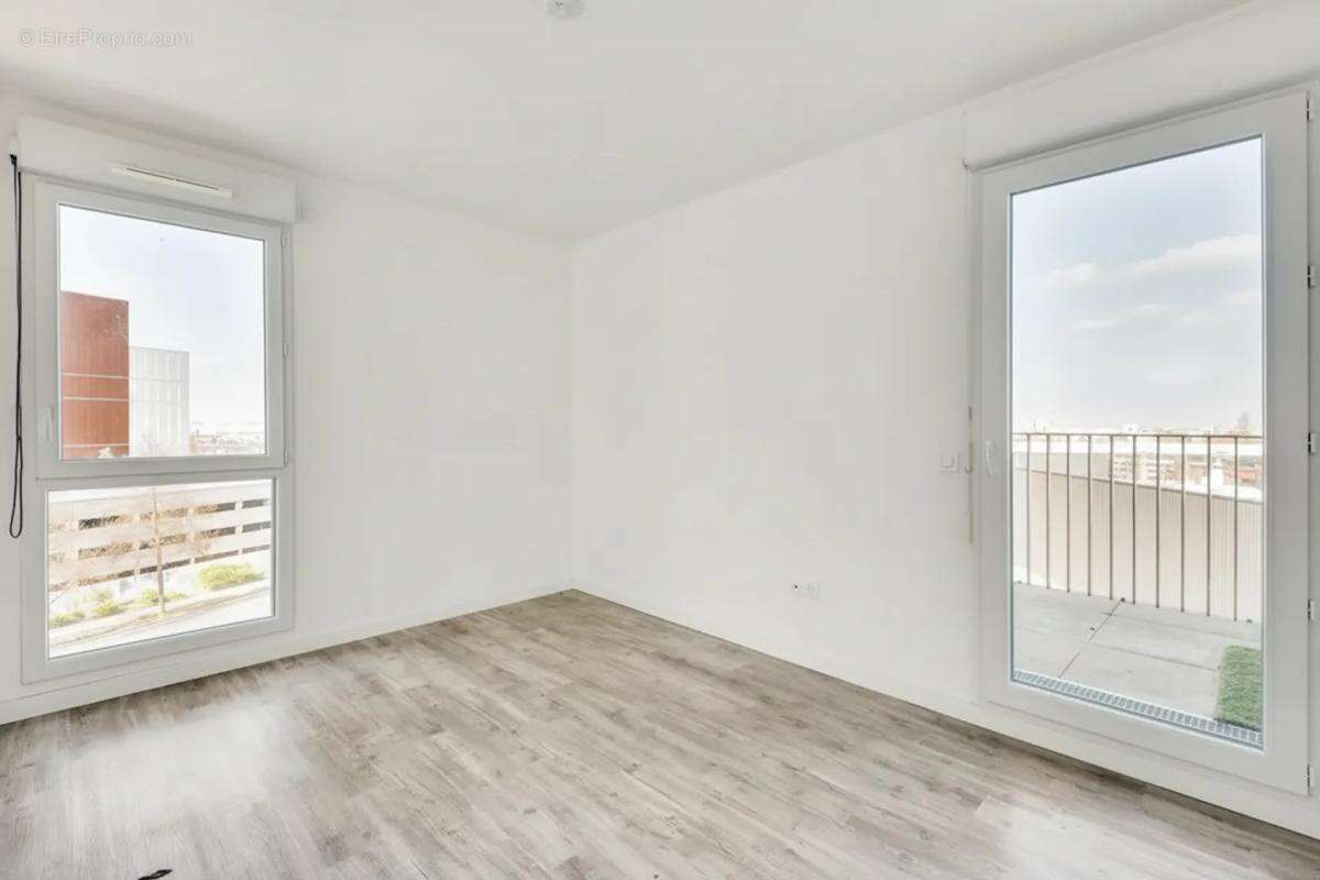 Appartement à ROMAINVILLE