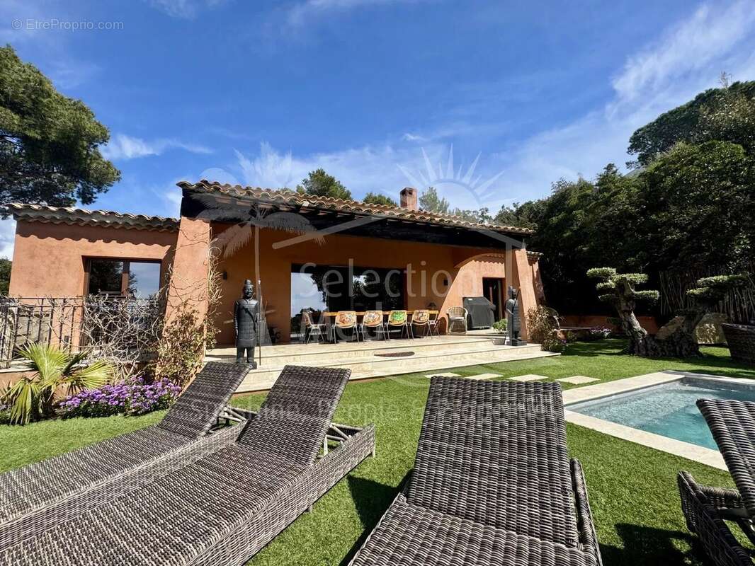 Maison à LE LAVANDOU