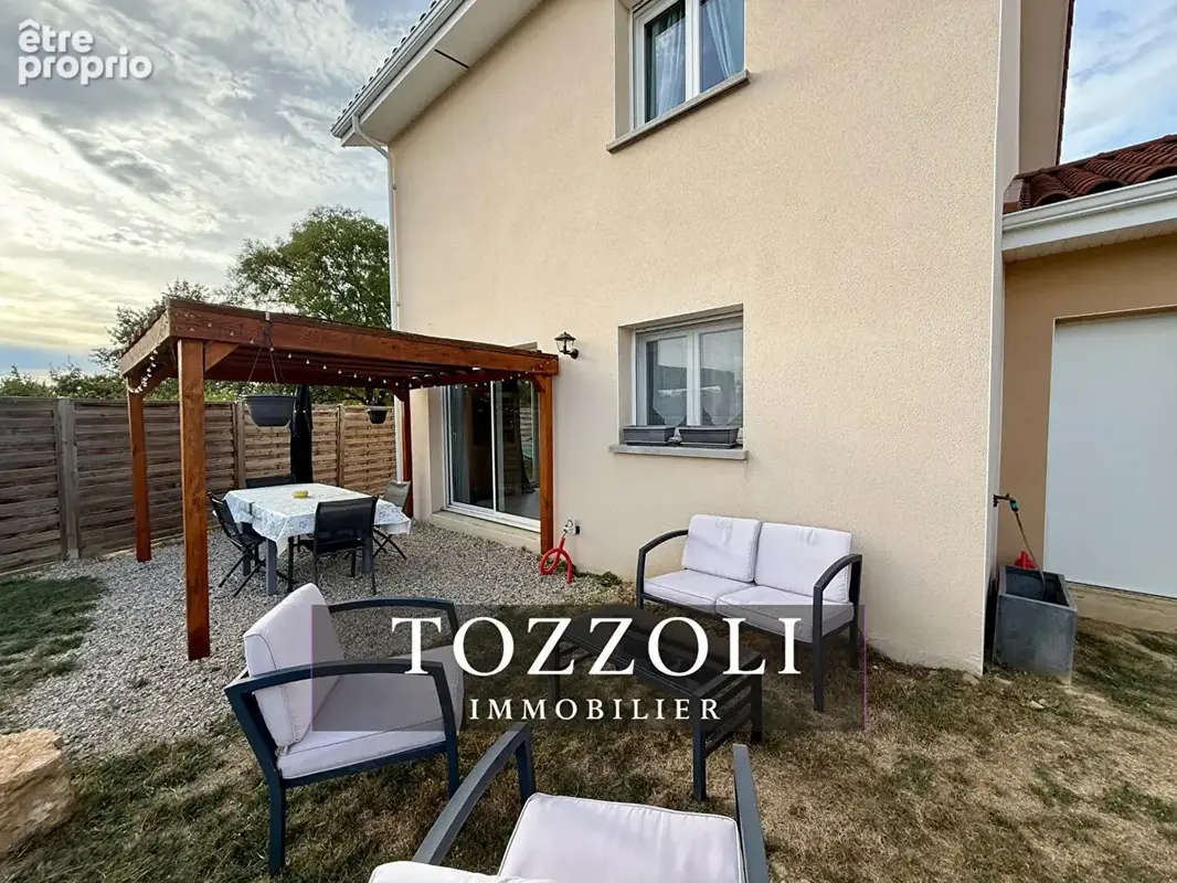 Maison à Lieudieu 4 pièces 98 m² - photo 2