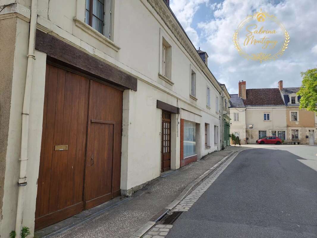Maison à GENILLE