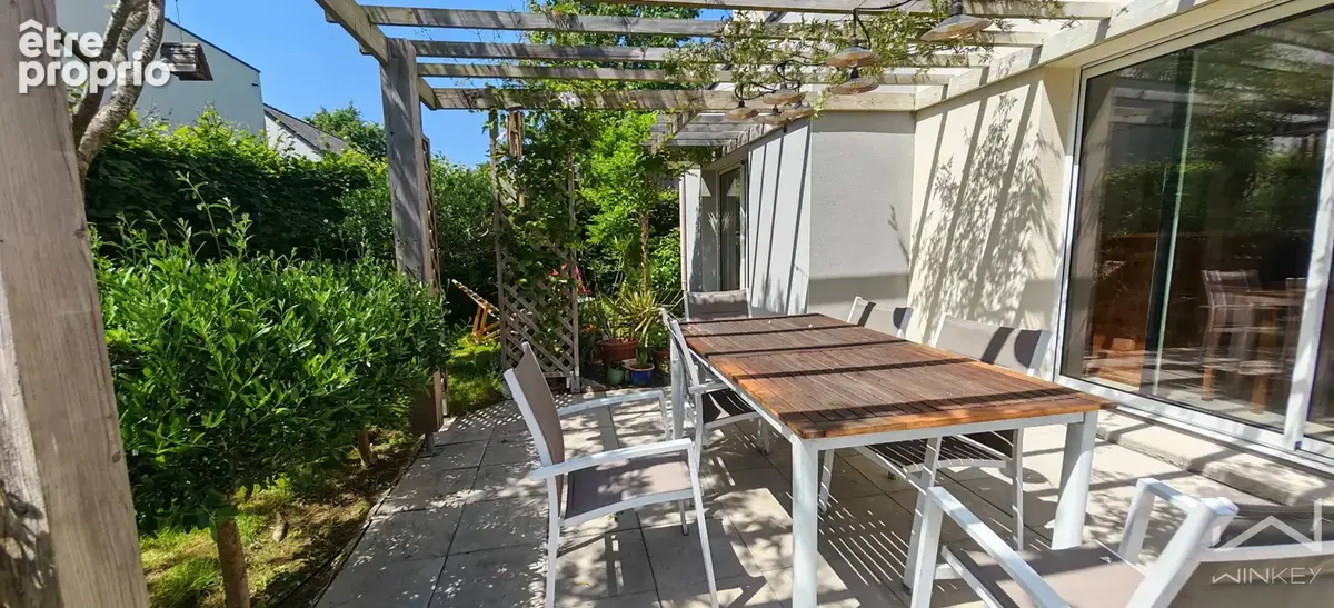 À Cintré, grande maison à vendre 333000 € - photo 2