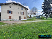 Maison à SAINT-GENIS-LAVAL