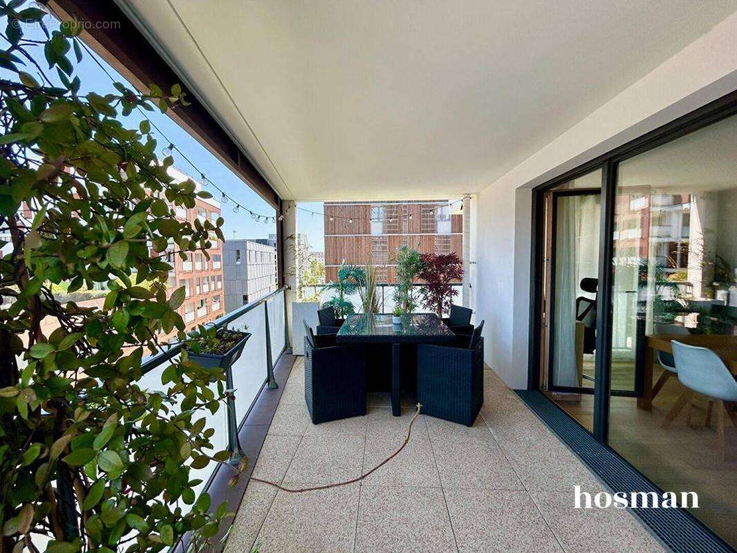 Appartement à COLOMBES