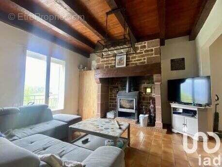 Photo 3 - Maison à COLLONGES-LA-ROUGE