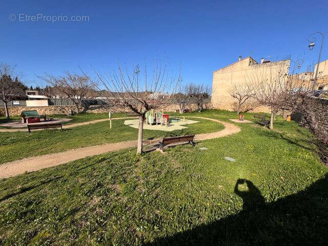 Maison à PEYROLLES-EN-PROVENCE