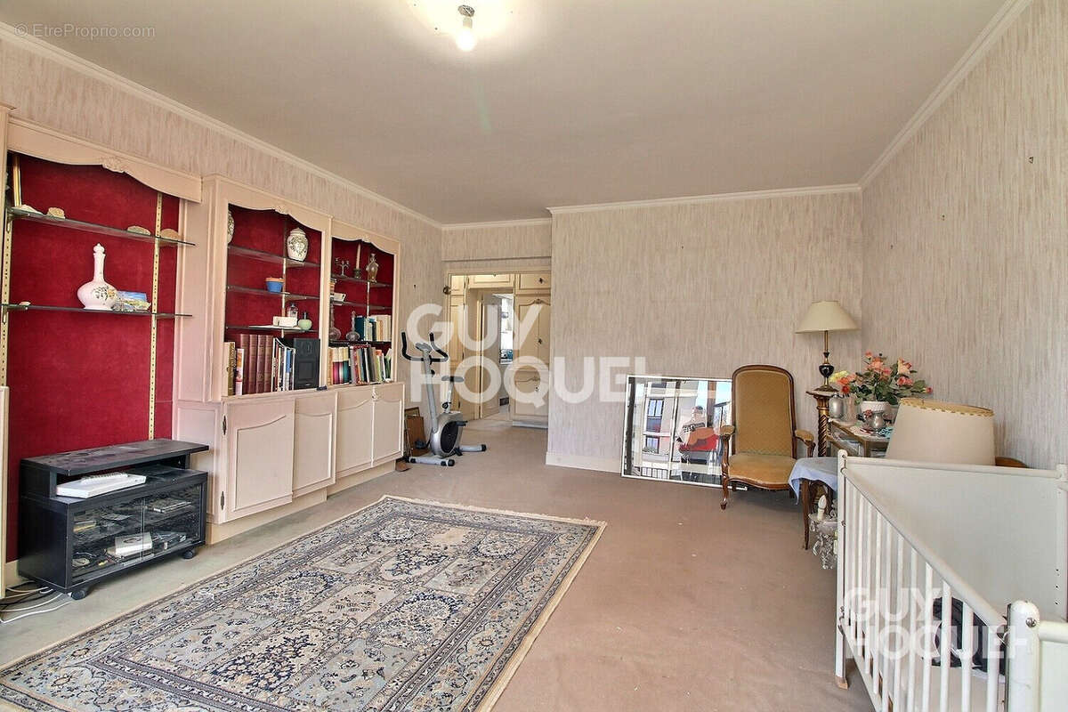 Appartement à CHAVILLE