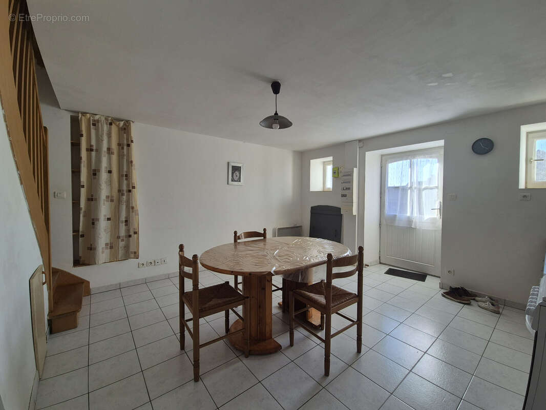 Maison à PARCE-SUR-SARTHE