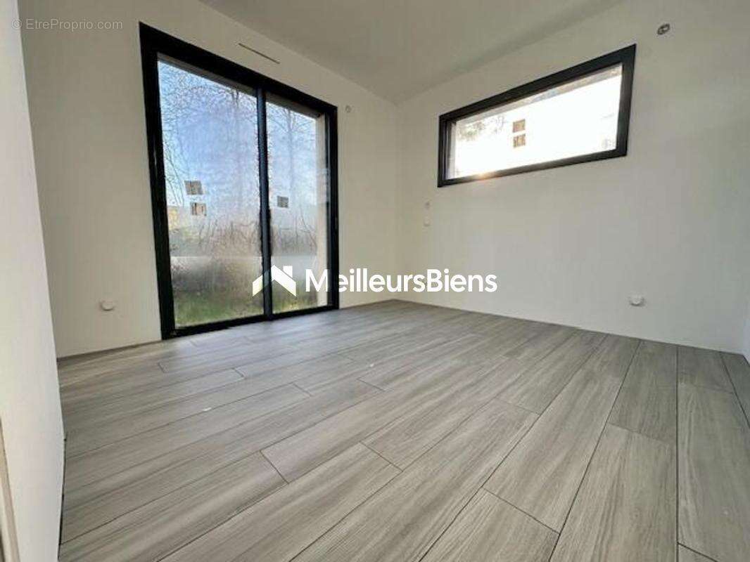 Maison à BOUGUENAIS