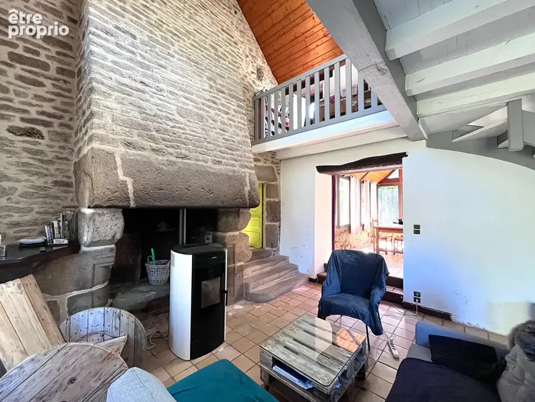 Maison La Feuillée 8 pièce(s) 192 m² - photo 8