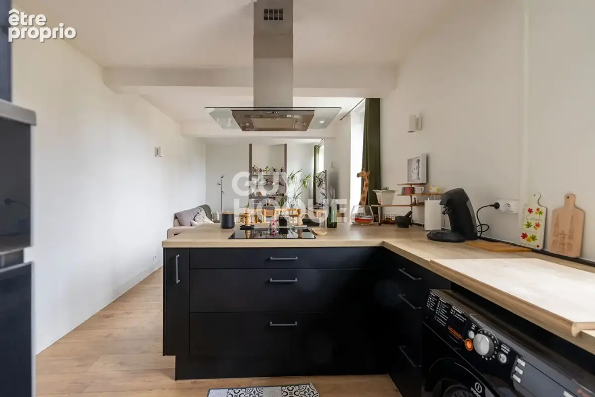 Clermont-Ferrand - Place de la victoire - Appartement de 59 m2 - photo 3