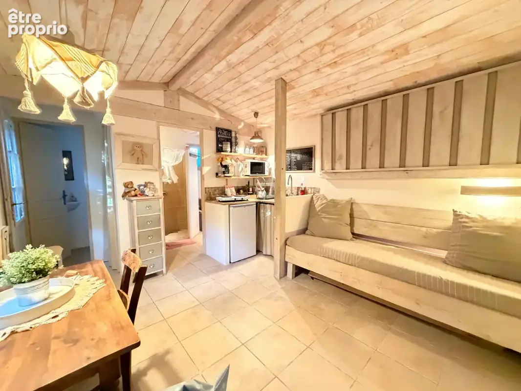 POULX Magnifique maison 5 pièces de 150 m2 avec piscine chauffée et mazet rénové - photo 19