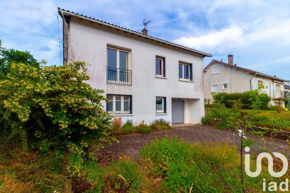Photo 5 - Maison à SAINT-LEONARD-DE-NOBLAT