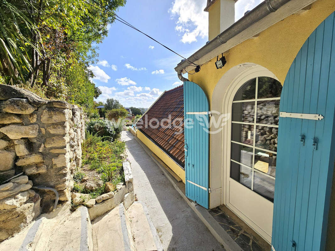 Maison à CONFLANS-SAINTE-HONORINE