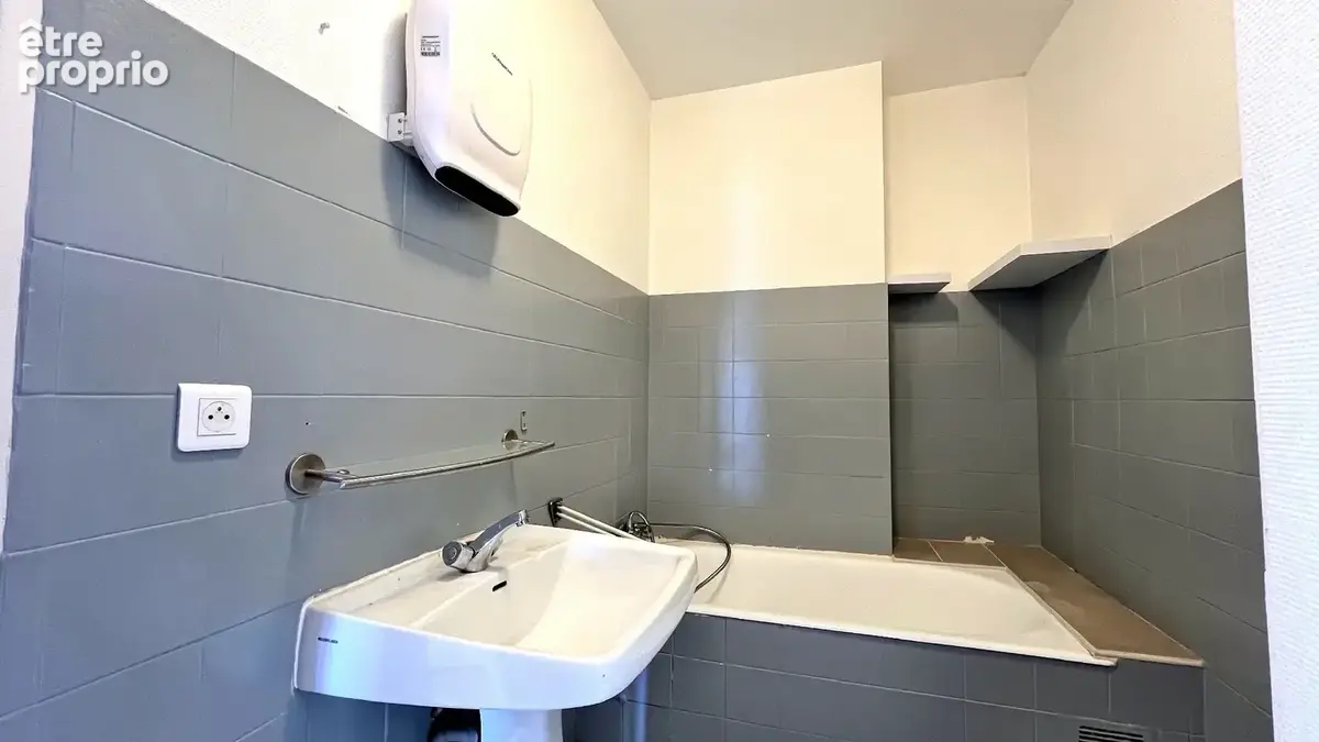 Appartement T3 avec terrasse à 150m de la mer - photo 12