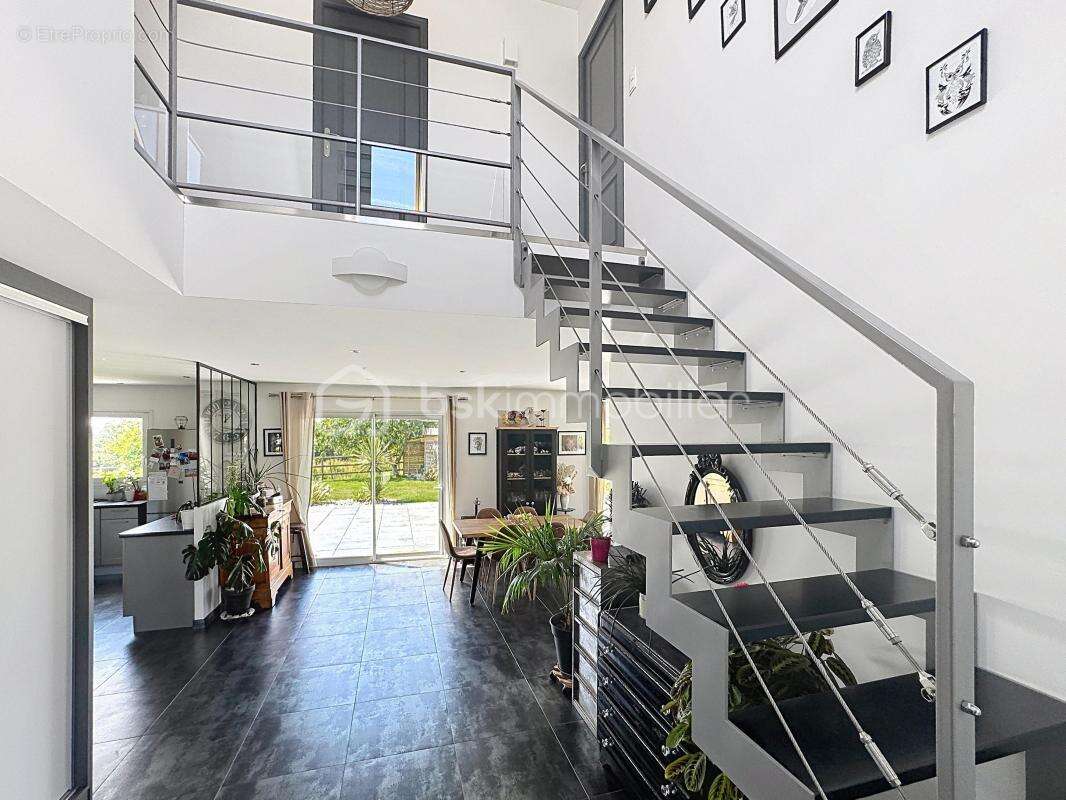 Trés belle et spacieuse maison contemporaine - photo 5