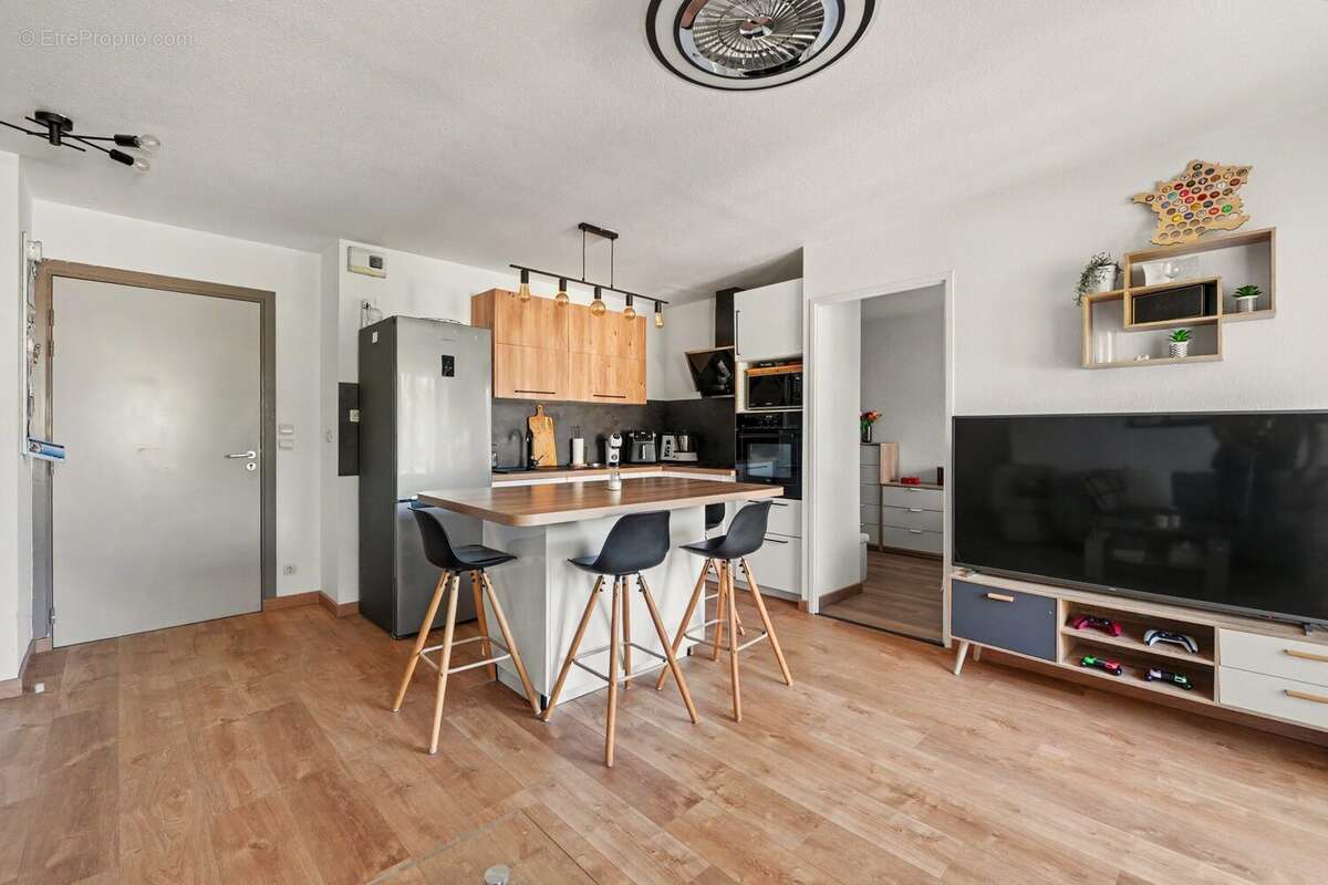 Appartement à ROQUES