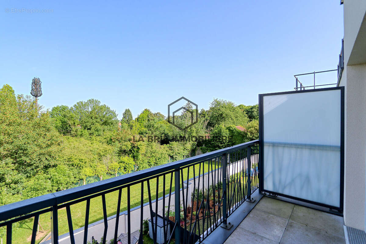 Appartement à CHENNEVIERES-SUR-MARNE
