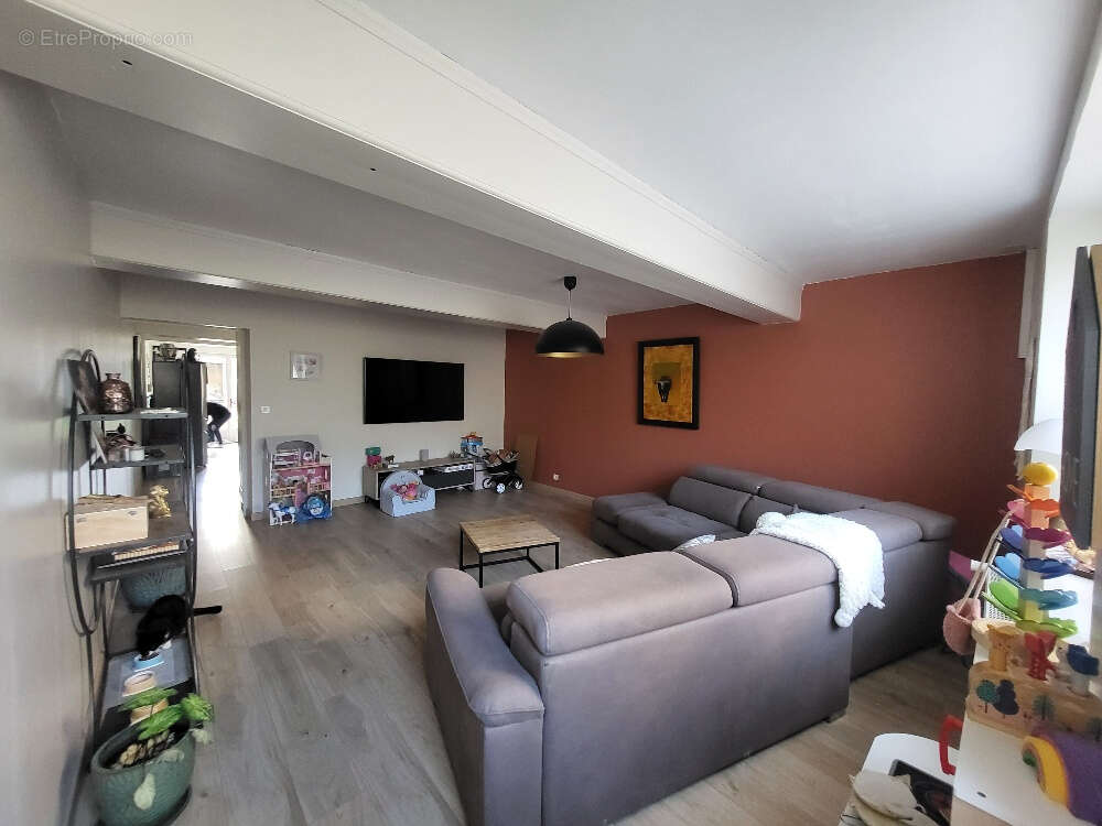 Maison à SAINT-TRIVIER-SUR-MOIGNANS