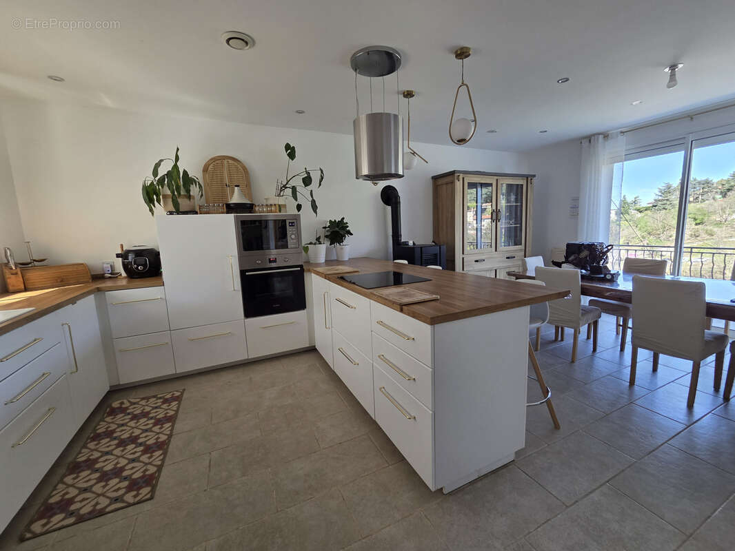 Maison à SAINT-ETIENNE