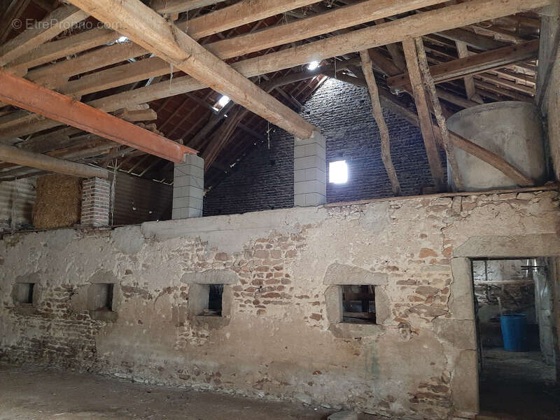Maison à LES GUERREAUX