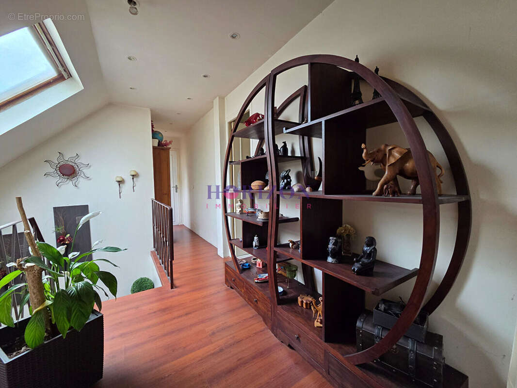 Maison à ORRY-LA-VILLE