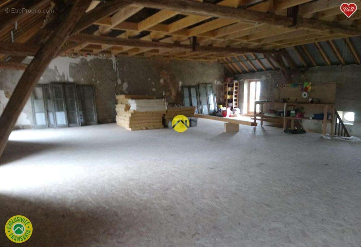Belle maison en cours de renovation - photo 8